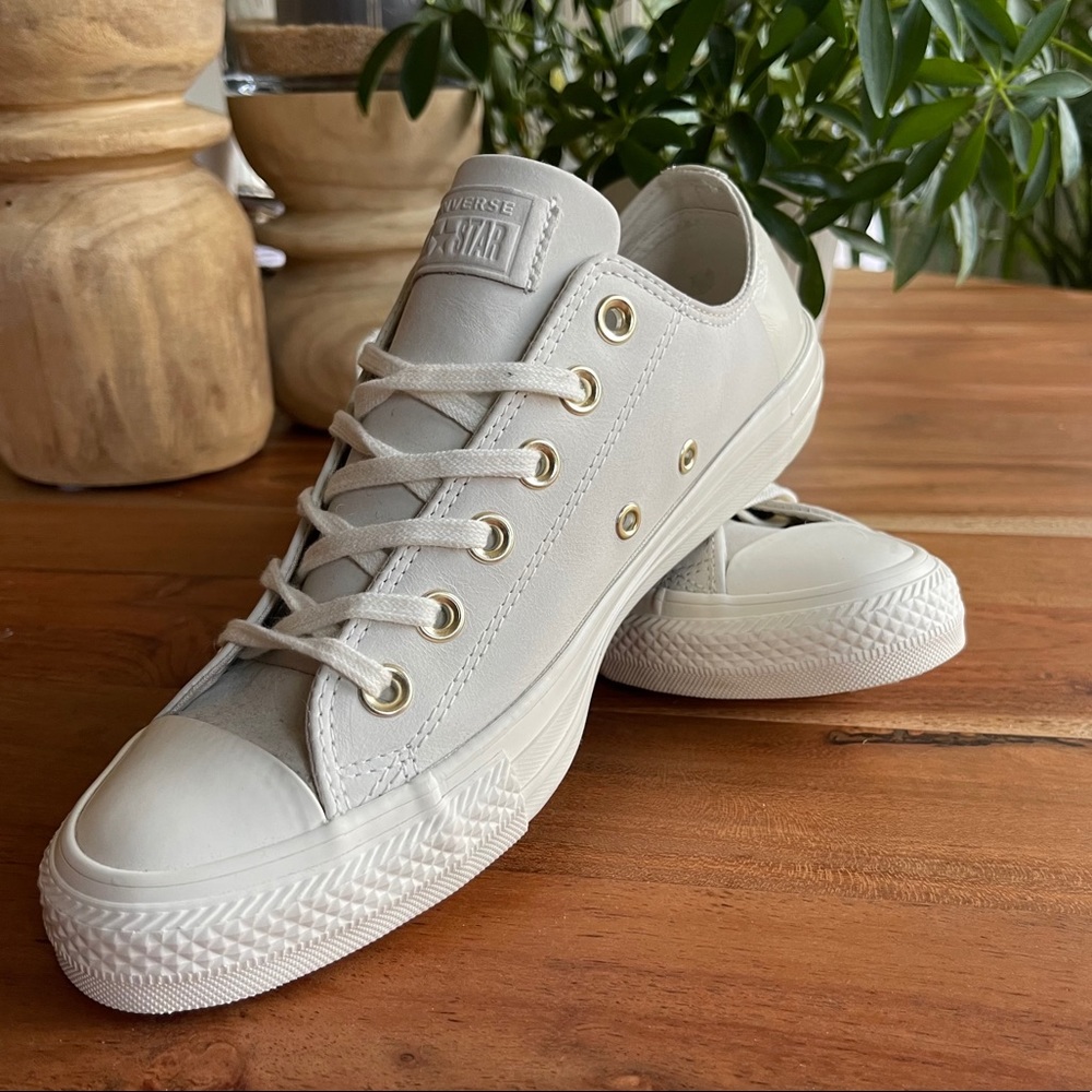 NEW Leather All Star Converse Low Top